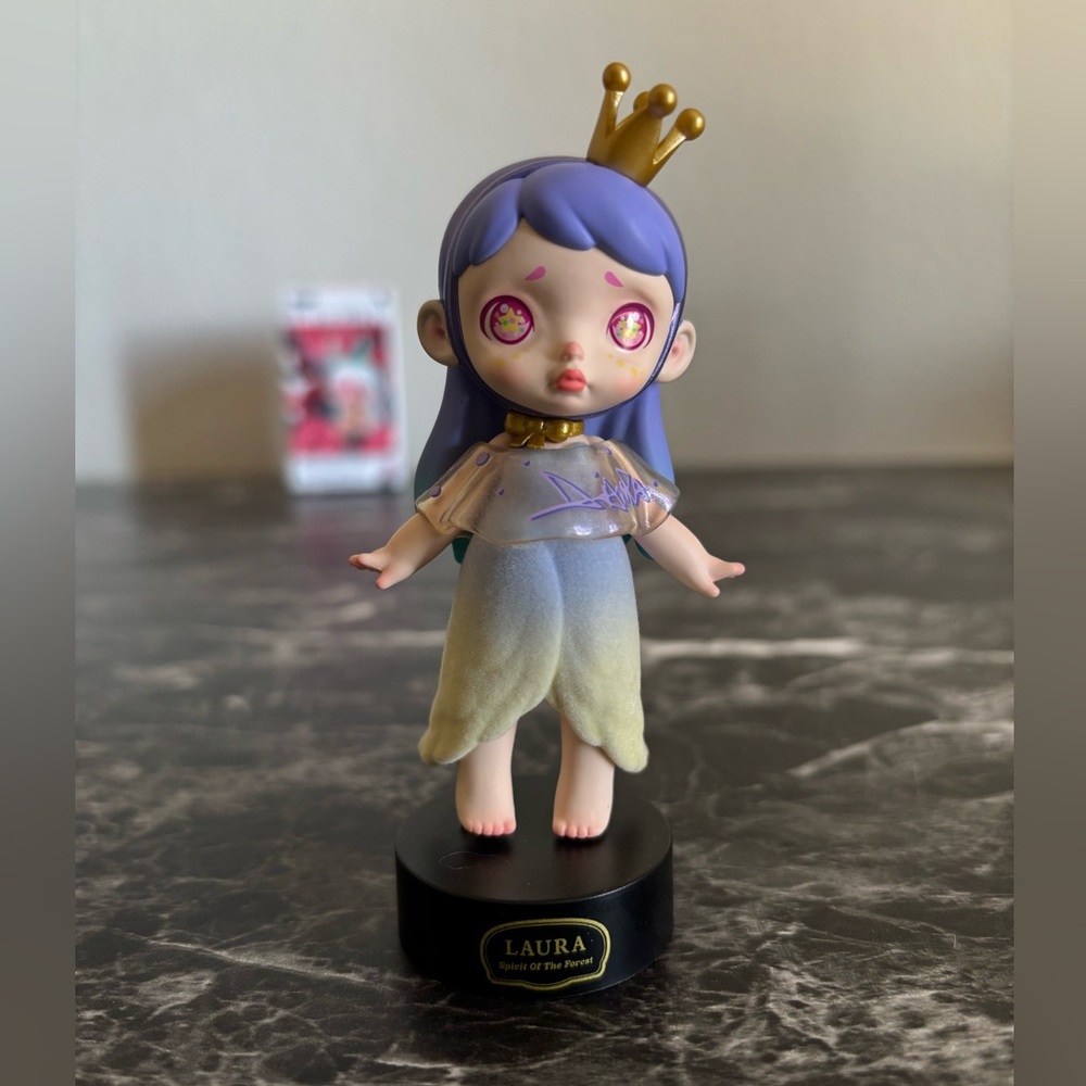 Laura Wood Elves Series by ToyCity, Confirmed Immense Forest Wings